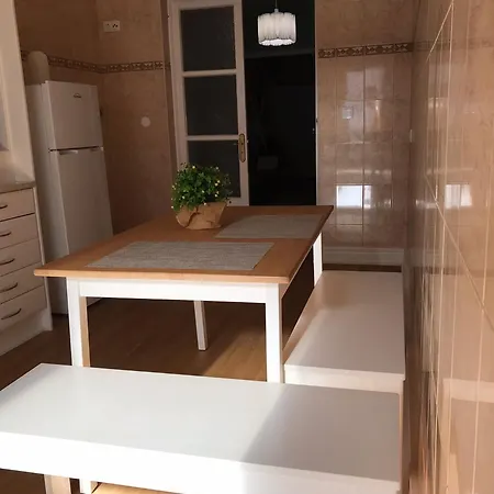 Cantinho Da Cruz Πόντα Ντελγκάντα